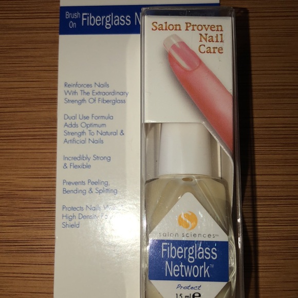 brush of fibreglass network strengthening nail wrap by salon sciences - Picture 3 of 5
